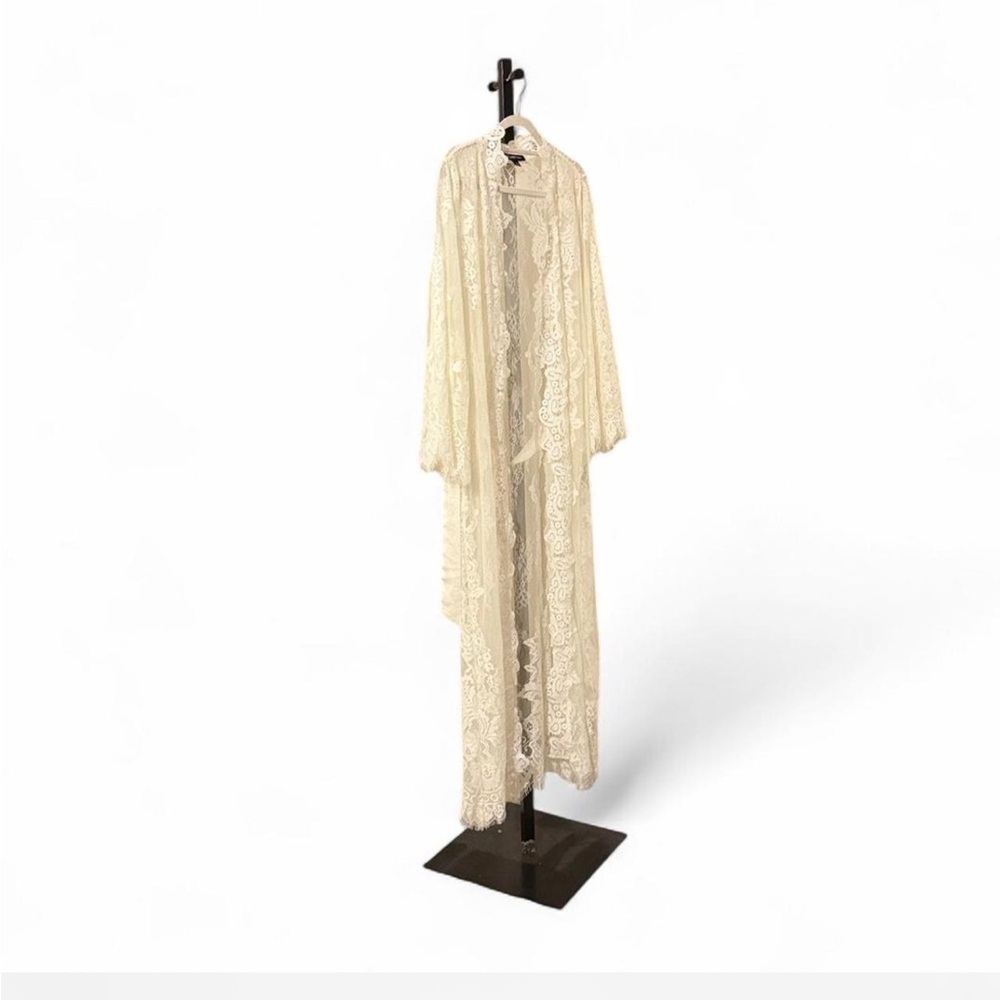 Elegant Lace Duster Cardigan